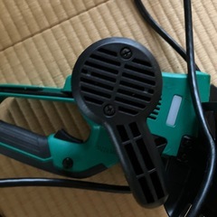 マキタ　チェーンソー　箱付きの画像