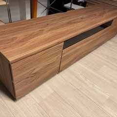 テレビボード