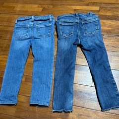 ダメージジーンズ👖　　３Tサイズの画像