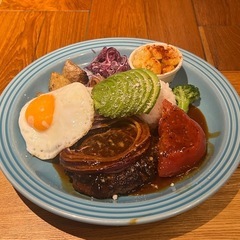 カフェ行きましょー😆