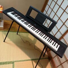 電子キーボード