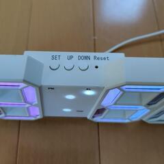 LED 3D デジタル時計 温度計&アラーム付き クリエイティブな電子 USBの画像