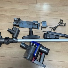 ダイソン掃除機★DC35