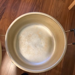 【銀色の鍋はお譲り先決まりました】大型鍋2種類の画像