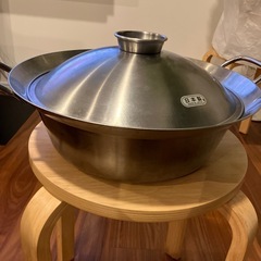 【銀色の鍋はお譲り先決まりました】大型鍋2種類の画像