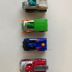 パウパトローラーとダイキャストミニビークルの画像