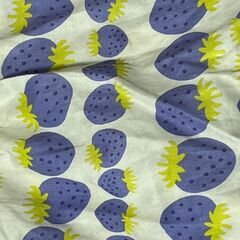 新品　いちご柄　スカートの画像