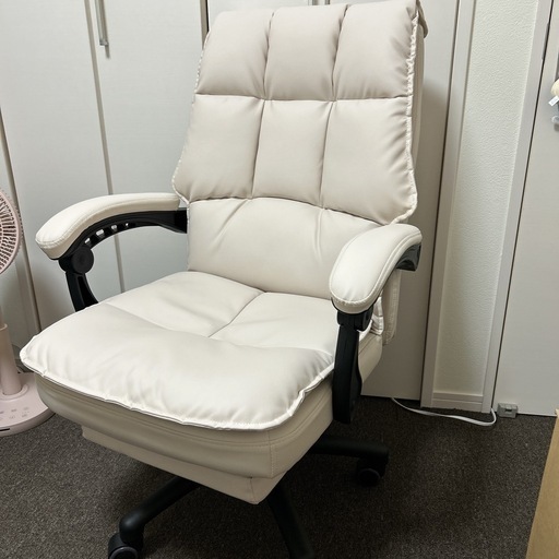 デスクチェア　白　ゲーミングチェア