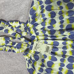 新品　いちご柄　スカートの画像
