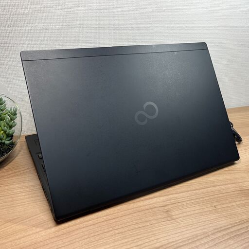 LTEモデル〉0443 富士通 LIFEBOOK U939B i5 8GB/SSD256GB 第8世代