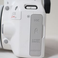 Canon Kiss X7 ホワイト 標準ズームレンズセット 一眼レフカメラの画像
