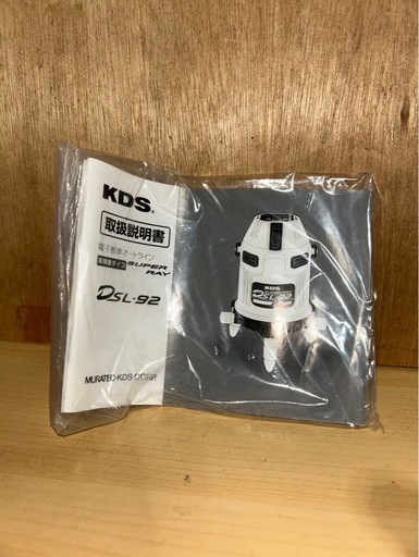 最終値下げ！美品！ブラック！ムラテックKDS 電子整準高輝度レーザー墨出器 DSL-92