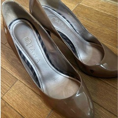 ダイアナパンプス2足セットの画像