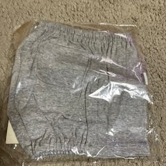 ピエールカルダン　半ズボン　80の画像