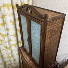 レトロ収納家具
の画像
