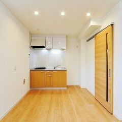 EO✨敷金ゼロ、礼金ゼロ、仲介手数料ゼロ💞人気の世田谷エリア！外国籍可☆専用庭あり！収納充実✨ − 東京都