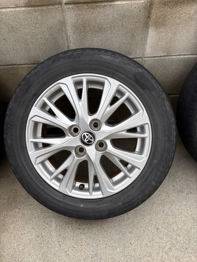 トヨタ純正オプション　15インチホイール
