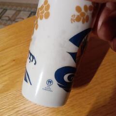 陶器のビールカップの画像