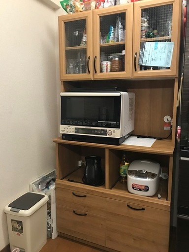 ナチュラルウッドキッチンのカビネット