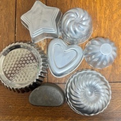 アンティーク雑貨22個お菓子作りや小物入れにの画像