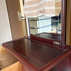 鏡台　の画像