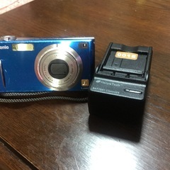 パナソニックのデジカメです