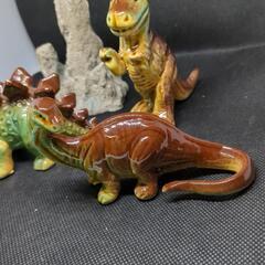 値下げ　陶器恐竜セット