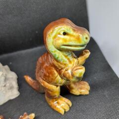 値下げ　陶器恐竜セットの画像
