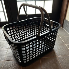 【引渡し者決定済み】カゴの画像