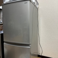 SHARP 冷蔵庫 137L 2018年製