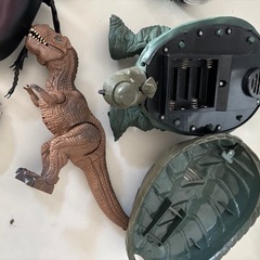 動くオモチャ達の画像