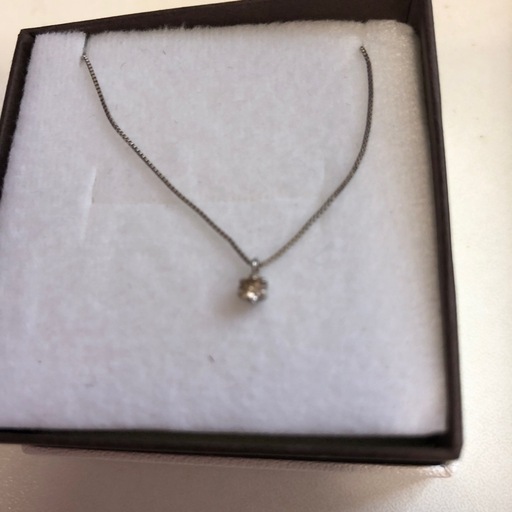 プチダイヤネックレス