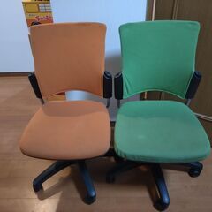 美品中古オフィスチェア2台