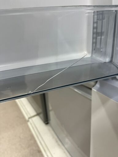 SHARP　シャープ　152L　冷蔵庫　2022年製　SJ-15E9-W