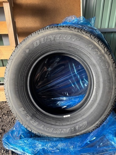 新古　ジムニーシエラ　夏タイヤ