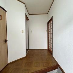 戸建賃貸　1LDK+サンルーム+屋外物置+専用庭　人目が気にならない袋小路 - 不動産