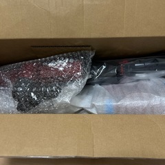 【未使用】掃除機 アイリスオーヤマ スティッククリーナー IC-SBA6-Rの画像