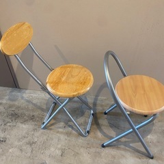 折りたたみ椅子　無料