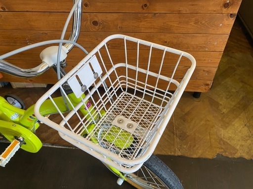 【美品】補助輪付き16インチ自転車　子供用　イエロー