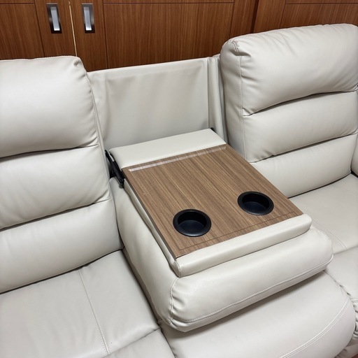 3人用電動リクライニングソファ　Nビリーバ 抗ウイルスNシールド