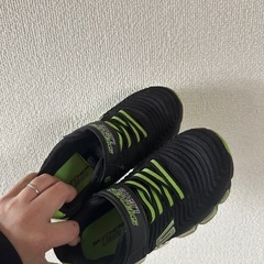 スケッチャーズ　18センチ　中靴として使用
