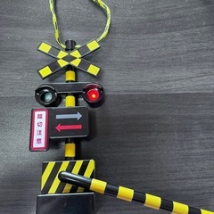 踏切　警報　遮断機