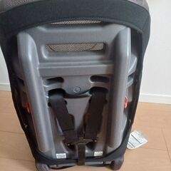 受け渡し予定者　決定　コンビ　チャイルドシートの画像