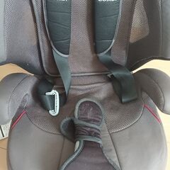 受け渡し予定者　決定　コンビ　チャイルドシートの画像