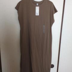 (新品)ユニクロ スムースコットンフレンチスリーブロングワンピー...