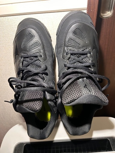 ミズノ ウエーブクロー プロ 27.5