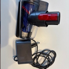 【純正品】Dyson  ダイソン　充電器　毛絡み防止スクリューの画像