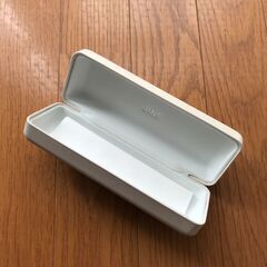 【引取限定】JINS メガネケース ホワイト