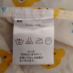 よだれかけ＆幼児用の雨ポンチョの画像