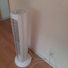 （中古）扇風機タワーファン メカ式 ダイヤル 左右首振り 上下ル...